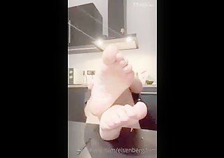 Thumb 6